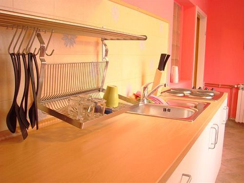 Buzz Hostel 萨格勒布 外观 照片